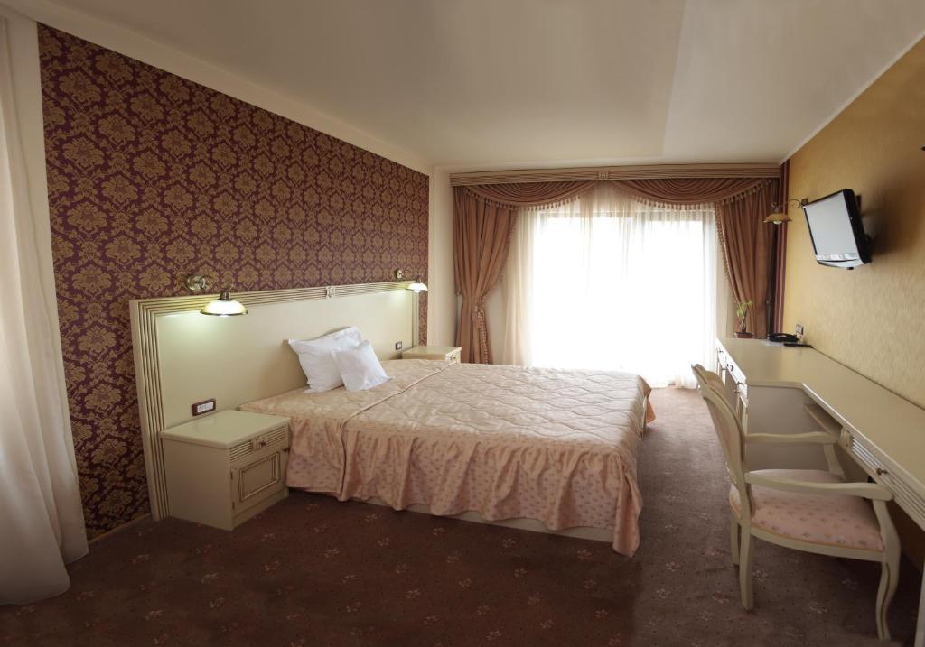 Hotel Majestic ยาช ห้อง รูปภาพ